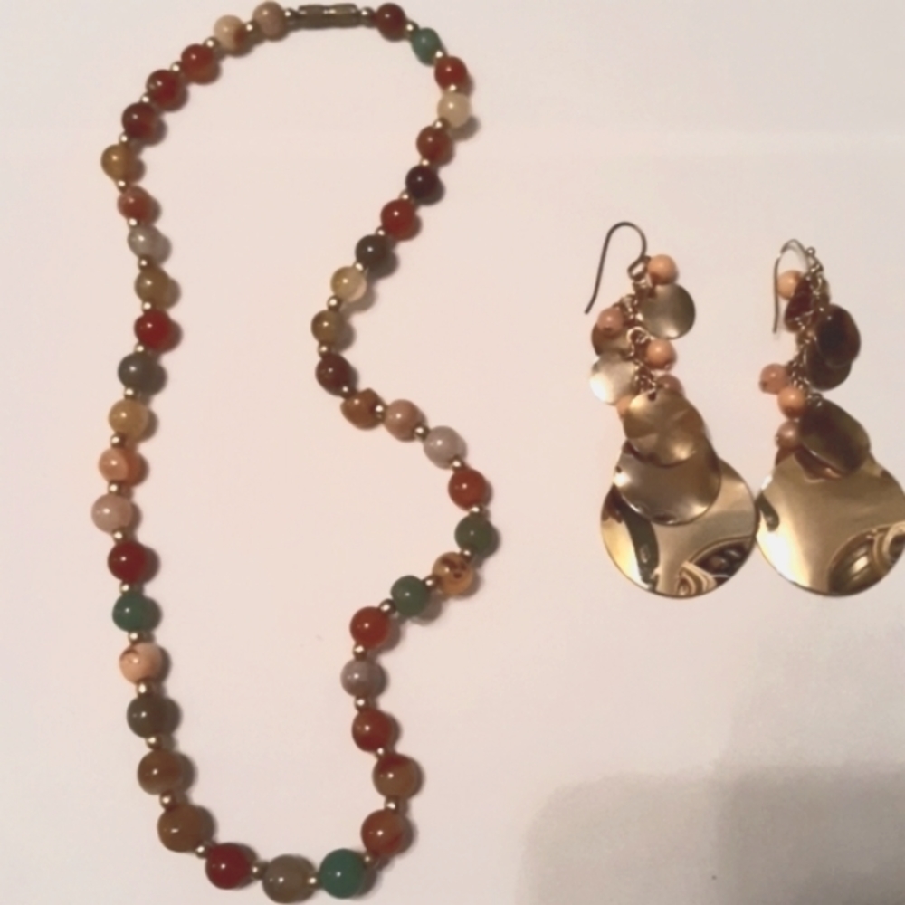Necklace set